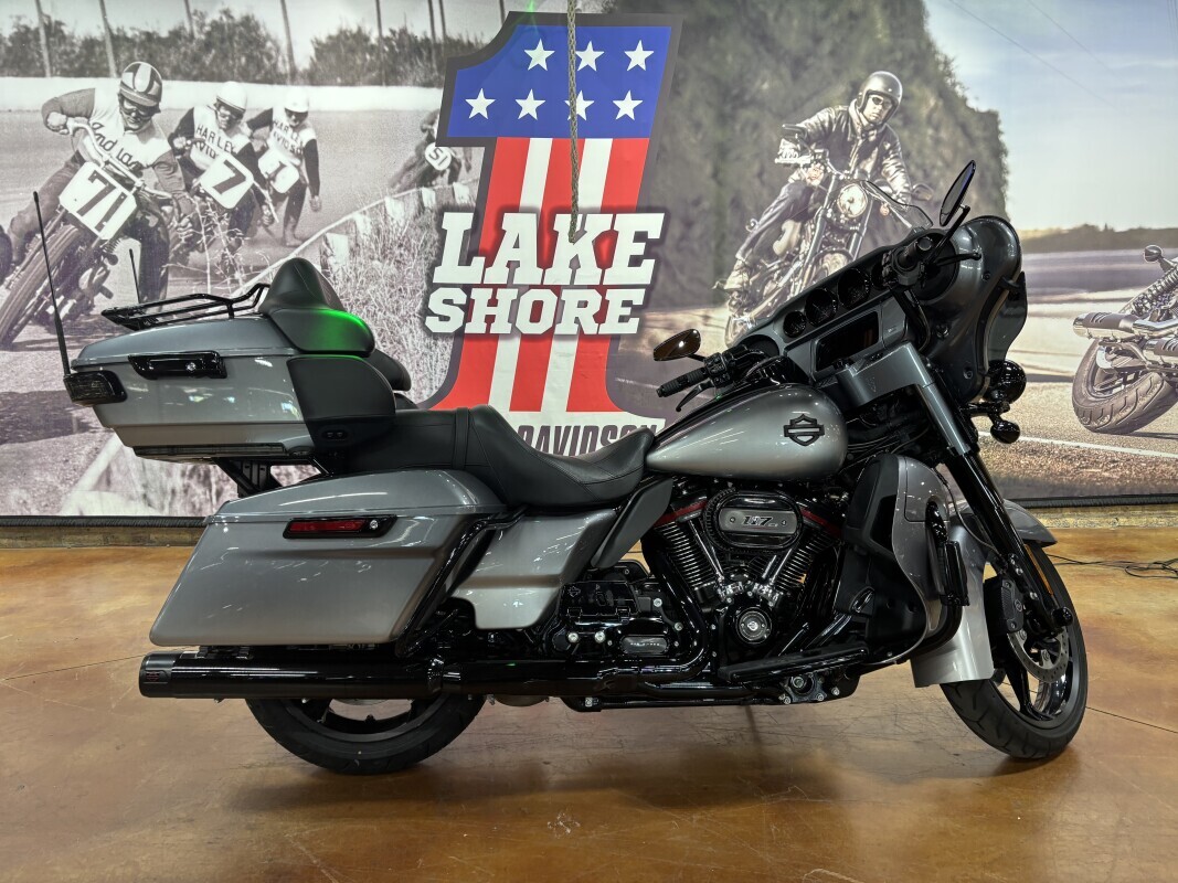 Harley-Davidson CVO Limited 2019 FLHTKSE GRAY