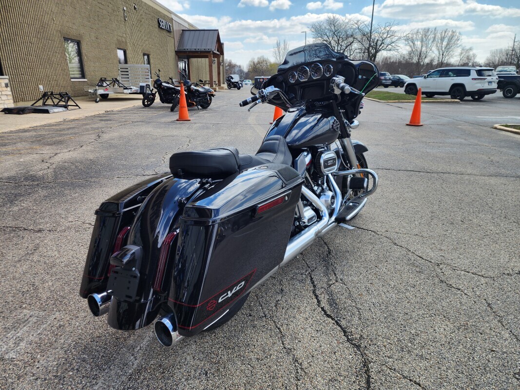 Harley-Davidson CVO Street Glide 2020 FLHXSE BLACK STARDUST - Photo 8