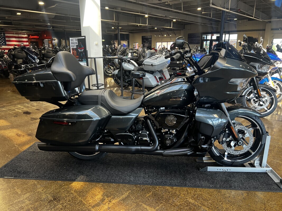 Harley-Davidson Road Glide 2025 FLTRX IRON HORSE - Photo 5