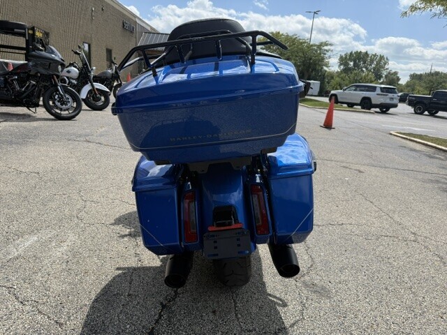 Harley-Davidson Street Glide Ultra 2025 FLHXU BLUE BURST - Photo 3