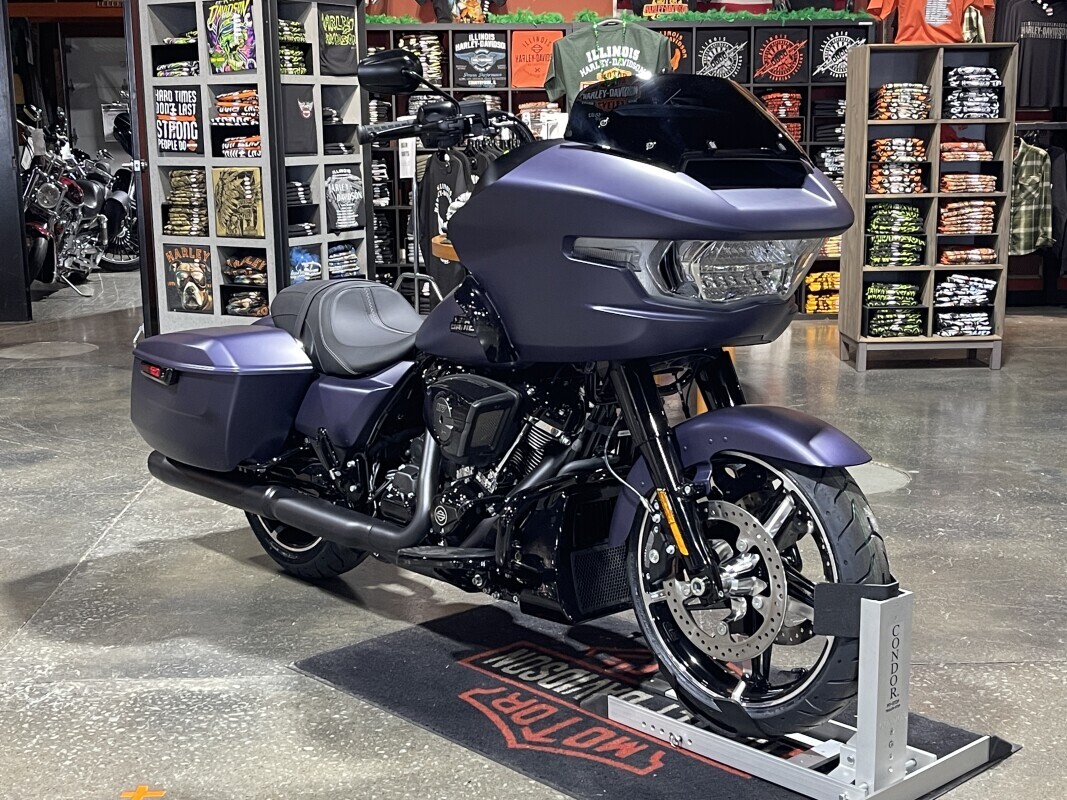 Harley-Davidson Road Glide 2025 FLTRX Purple Abyss Denim - Black Finish