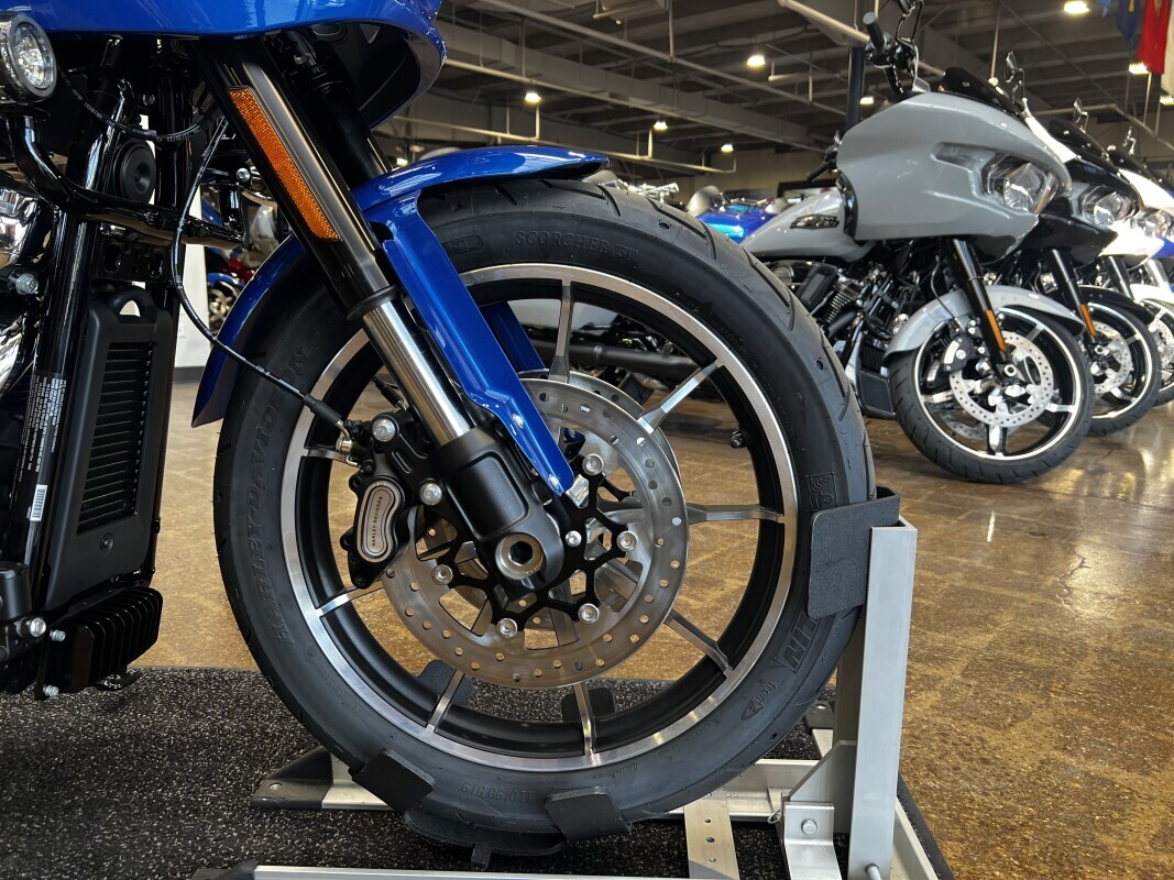 Harley-Davidson Low Rider ST 2025 FXLRST BLUE BURST - Photo 2
