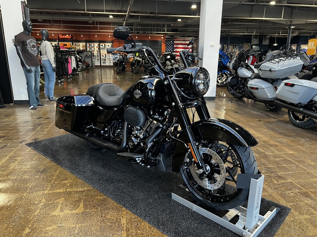 Harley-Davidson Road King Special 2025 FLHRXS VIVID BLACK