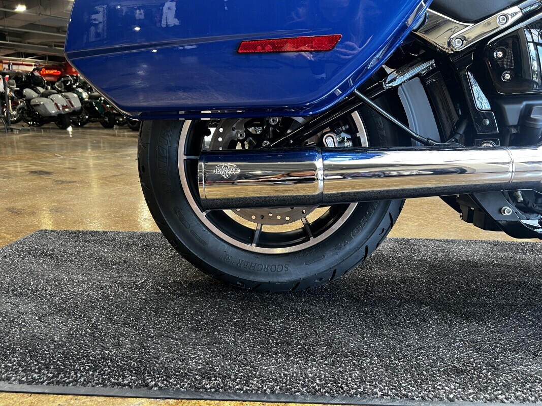 Harley-Davidson Low Rider ST 2025 FXLRST BLUE BURST - Photo 7
