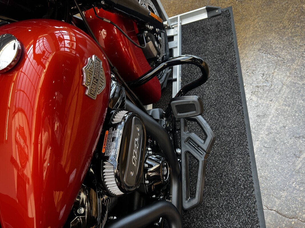 Harley-Davidson Road King Special 2025 FLHRXS WHISKEY FIRE - Photo 4
