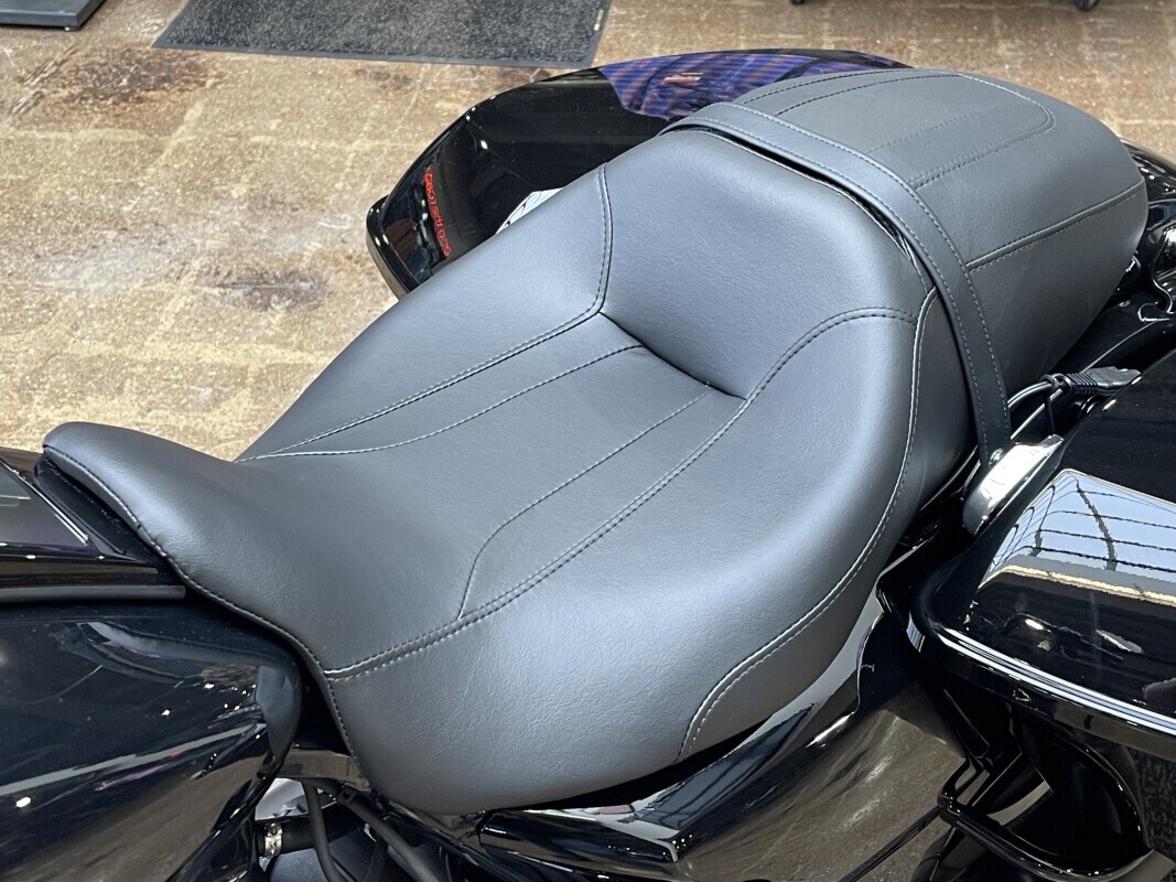 Harley-Davidson Road King Special 2025 FLHRXS VIVID BLACK - Photo 10