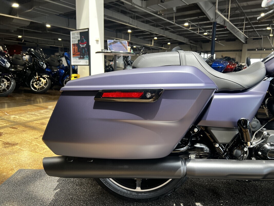 Harley-Davidson Road Glide 2025 FLTRX PURPLE ABYSS DNM - Photo 7