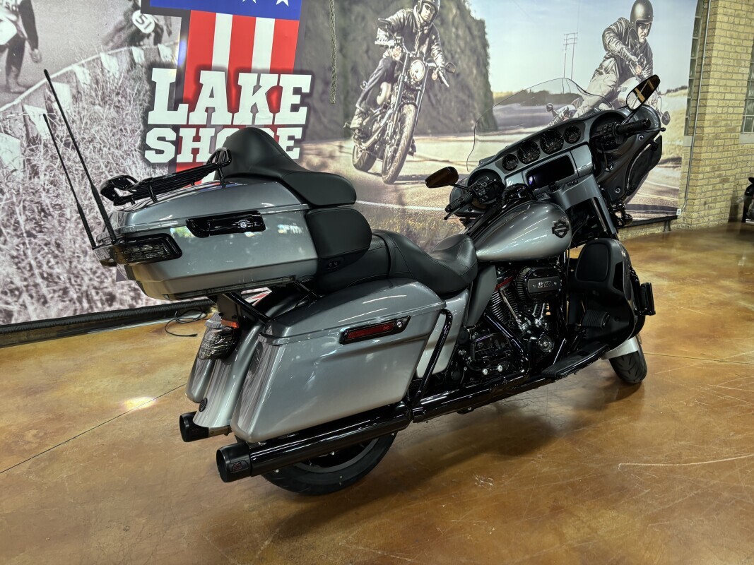 Harley-Davidson CVO Limited 2019 FLHTKSE GRAY - Photo 10