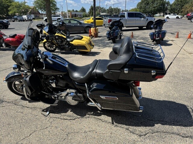 Harley-Davidson Ultra Limited 2017 FLHTK BLACK - Photo 4