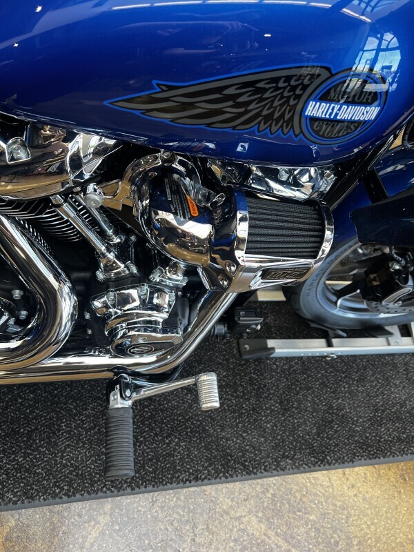 Harley-Davidson Low Rider ST 2025 FXLRST BLUE BURST - Photo 4