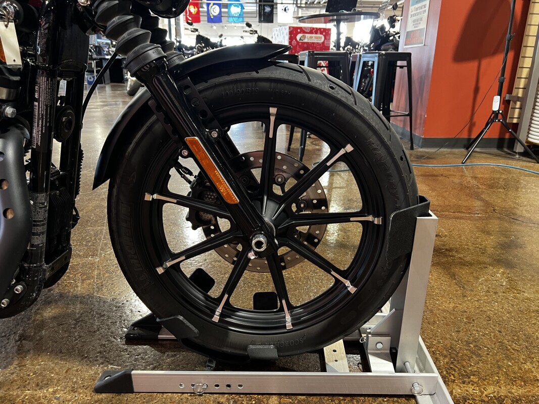 Harley-Davidson Iron 883 2020 XL 883N BLACK DENIM - Photo 2