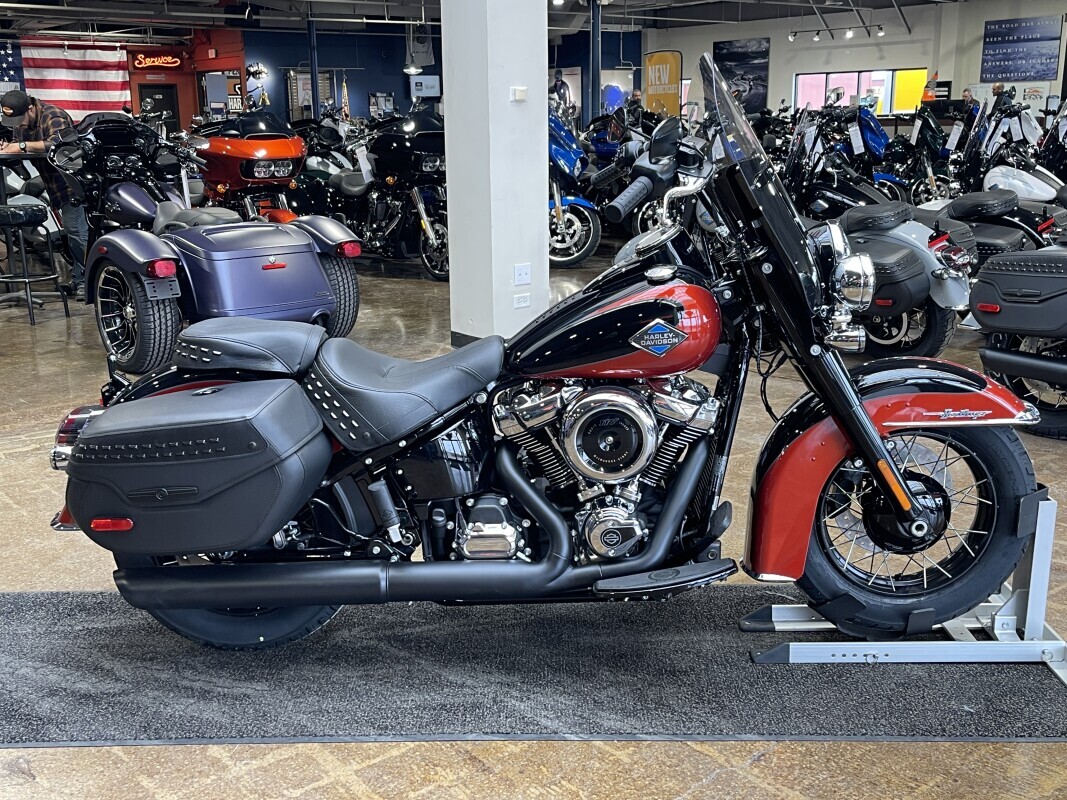 Harley-Davidson Heritage Classic 2025 FLHC WHISKEY FIRE/BLK - Photo 5