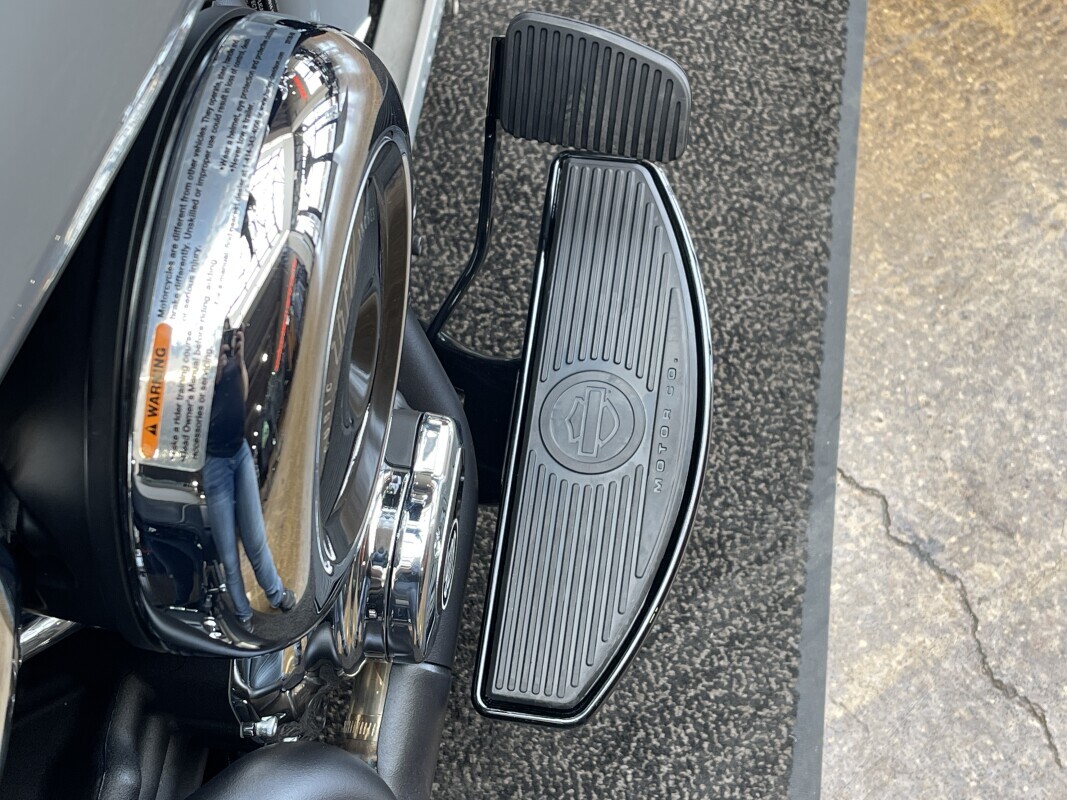 Harley-Davidson Heritage Classic 2025 FLHC BILLIARD GRAY - Photo 4