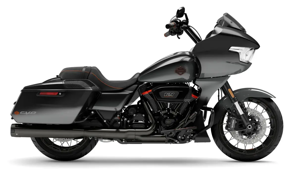 Harley-Davidson CVO Road Glide 2025 FLTRXSE RAVEN FADE
