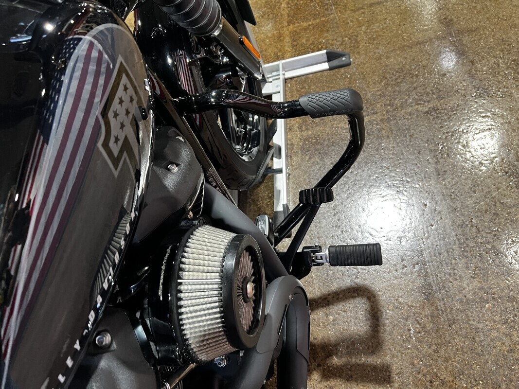Harley-Davidson Street Bob 114 2024 FXBBS BLACK - Photo 5