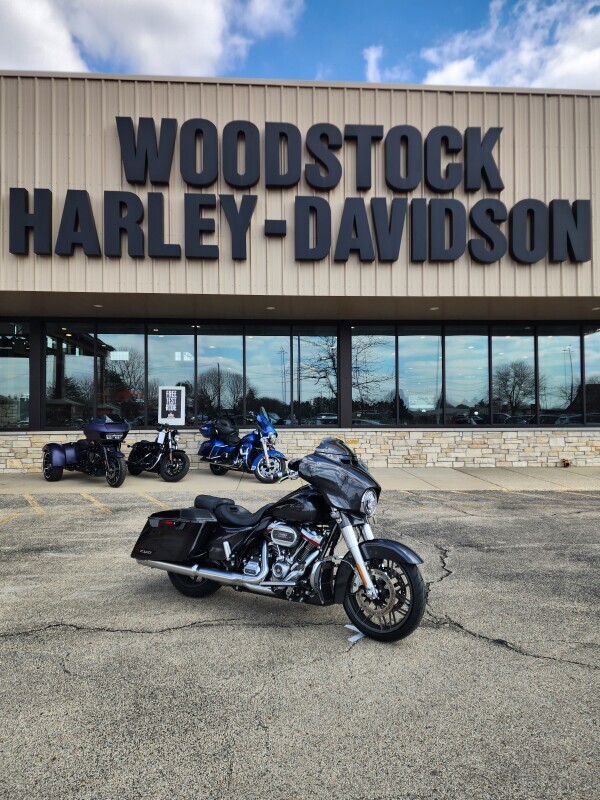 Harley-Davidson CVO Street Glide 2020 FLHXSE BLACK STARDUST