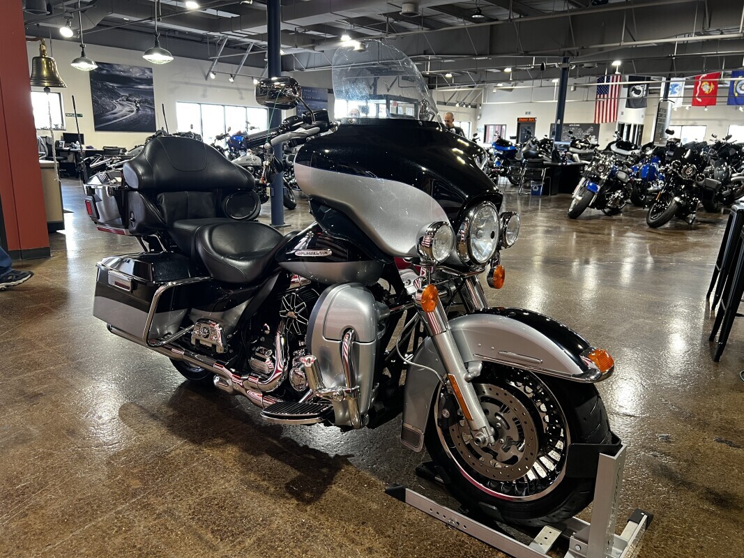 FLHTK 2000 Electra Glide Ultra Limited