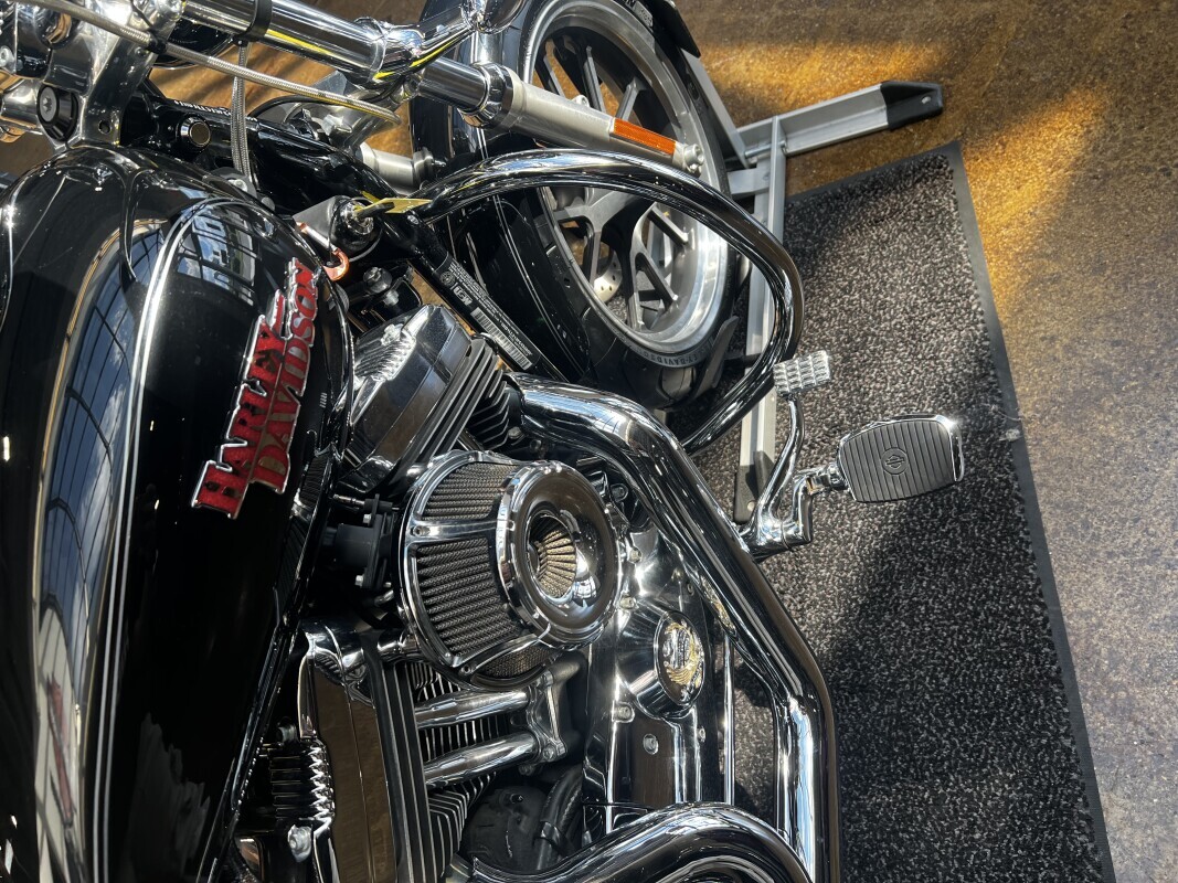 Harley-Davidson SuperLow 1200T 2015 XL1200T BLACK - Photo 4
