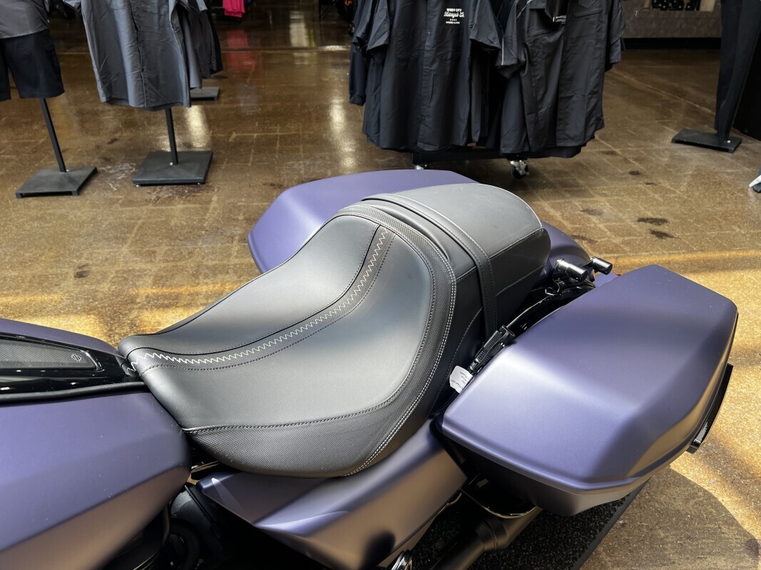 Harley-Davidson Road Glide 2025 FLTRX PURPLE ABYSS DNM - Photo 10