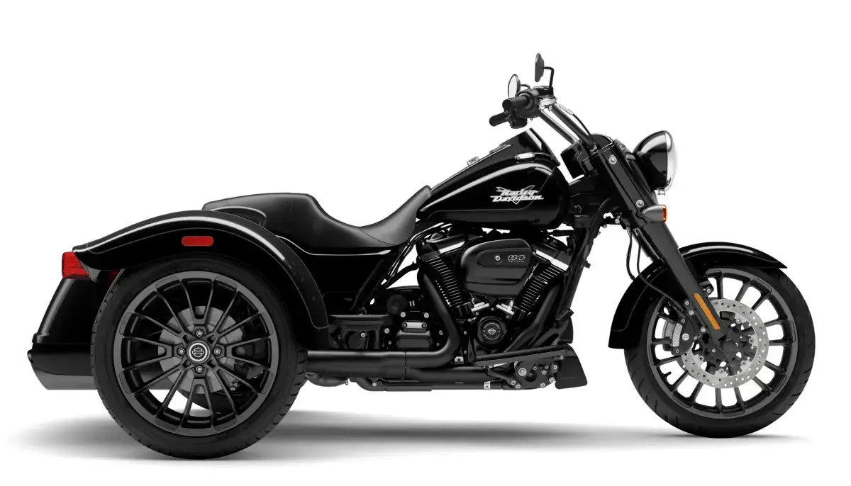 Harley-Davidson Freewheeler 2025 FLRT VIVID BLACK