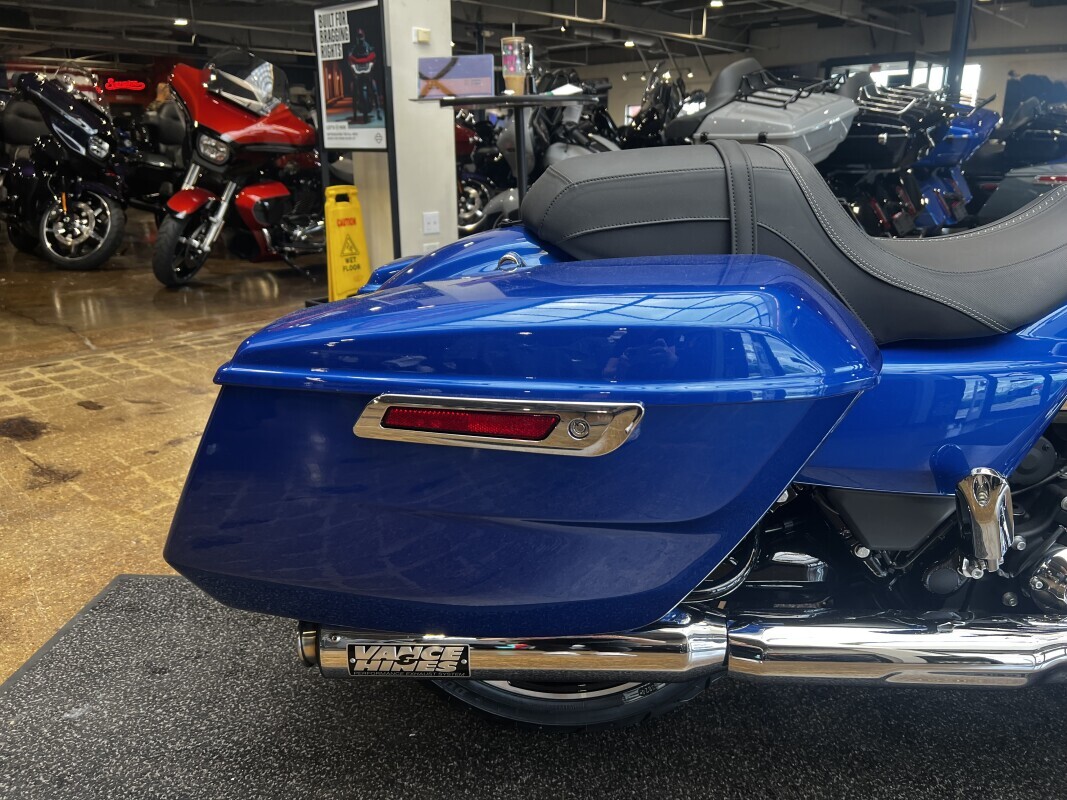 Harley-Davidson Road Glide 2025 FLTRX BLUE BURST - Photo 6