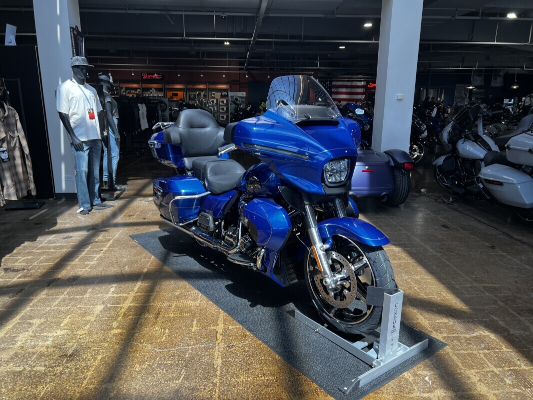 FLHXU 2000 Street Glide Ultra