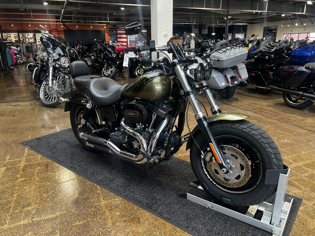 FXDF 2000 Fat Bob