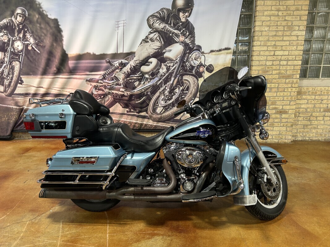 FLHTCU 2000 Electra Glide Ultra Classic