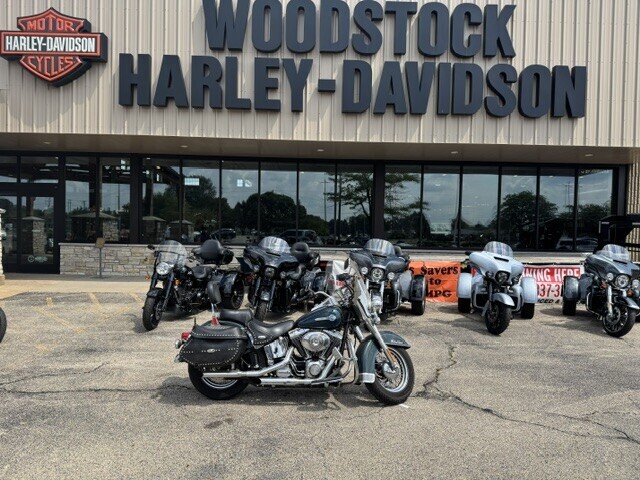 Harley-Davidson Heritage Softail Classic 2002 FLSTCI GREEN