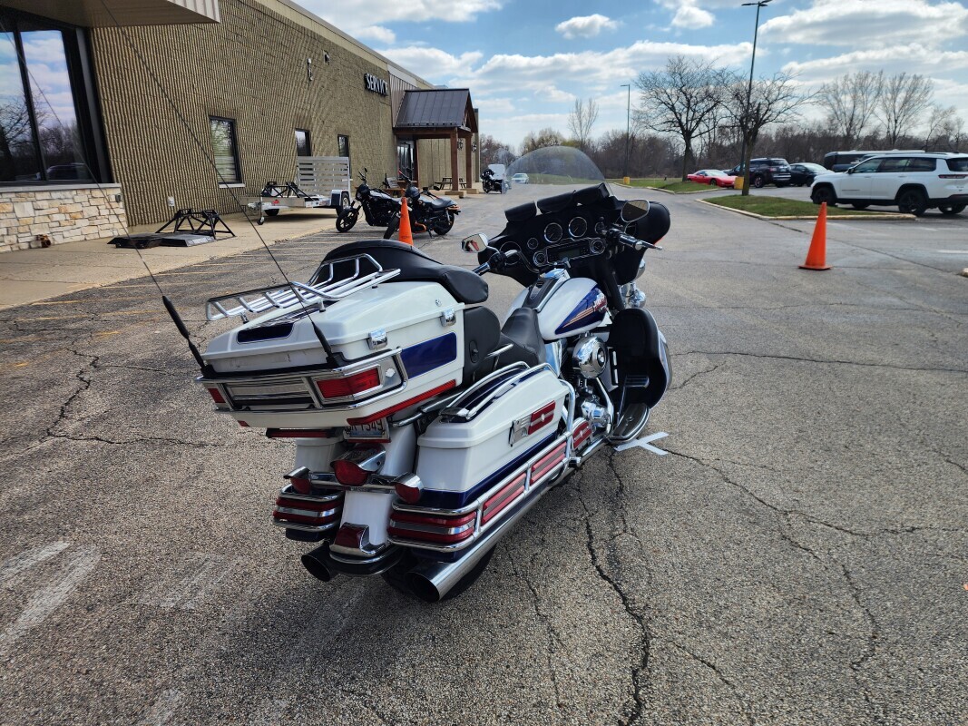 Harley-Davidson Electra Glide Ultra Classic 2007 FLHTCU WHITE - Photo 9