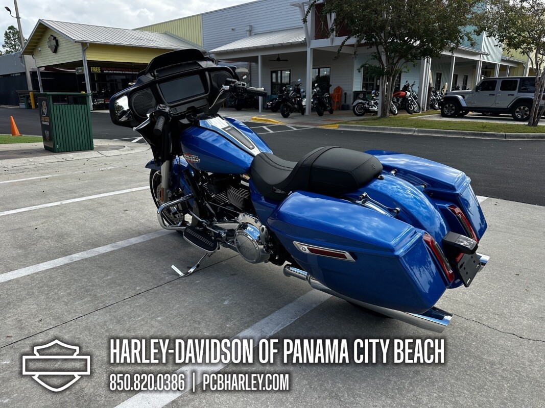 2025 Harley-Davidson Street Glide - Photo 4