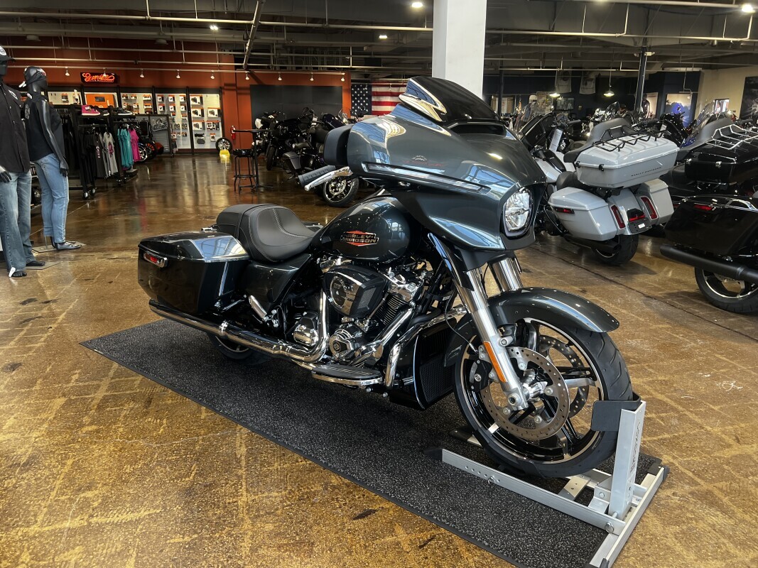 FLHX 2000 Street Glide