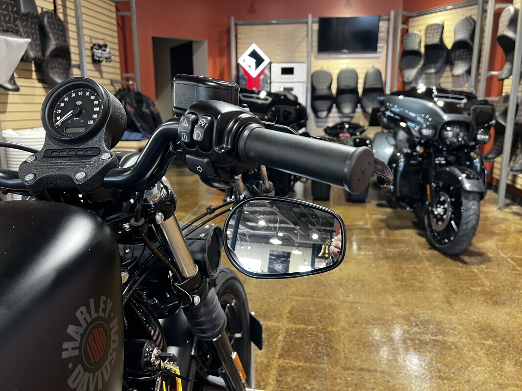 Harley-Davidson Iron 883 2020 XL 883N BLACK DENIM - Photo 6