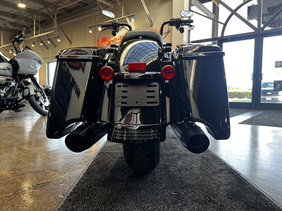 Harley-Davidson Road King Special 2025 FLHRXS VIVID BLACK - Photo 9
