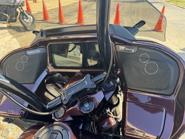 Harley-Davidson CVO Road Glide 2024 FLTRXSE COPPERHEAD - Photo 6