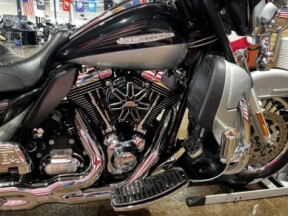 Harley-Davidson® Electra Glide® Ultra Limited 2013 FLHTK MIDNIGHT PEARL/ thumb 0