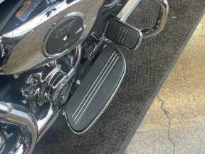 Harley-Davidson® Road Glide™ 2025 FLTRX VIVID BLACK thumb 1