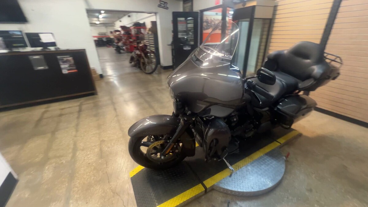 2023 Harley-Davidson Ultra Limited FLHTK - Photo 8