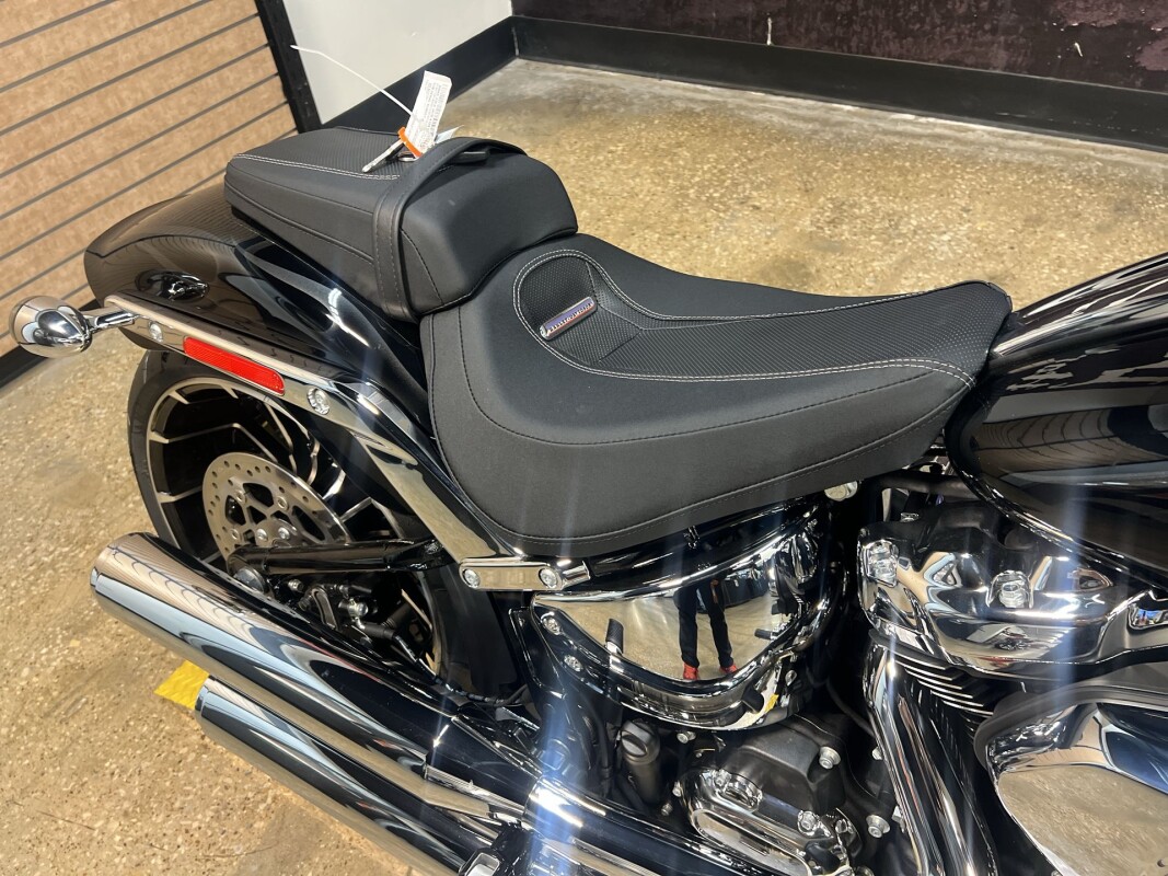 2025 Harley-Davidson Breakout FXBR - Photo 7