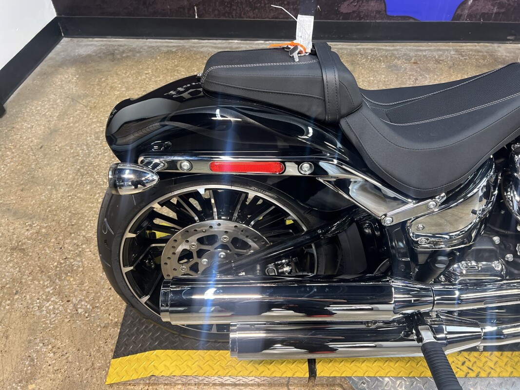 2025 Harley-Davidson Breakout FXBR - Photo 9