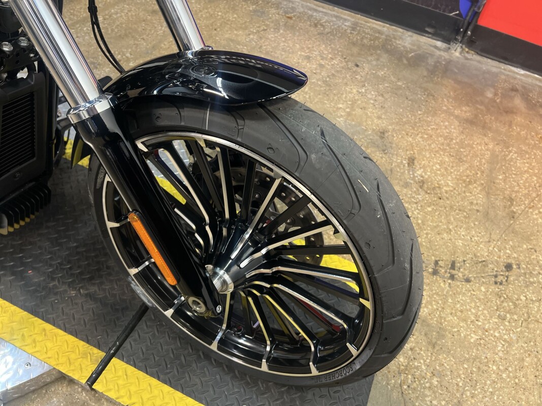 2025 Harley-Davidson Breakout FXBR - Photo 4