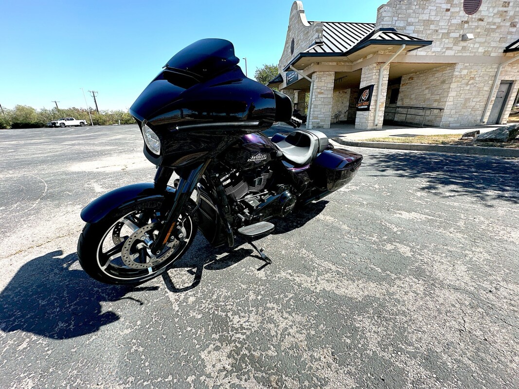 2025 Harley-Davidson Street Glide FLHX - Photo 5