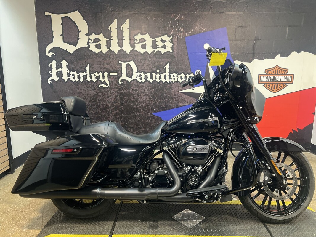 2020 Harley-Davidson Street Glide Special FLHXS