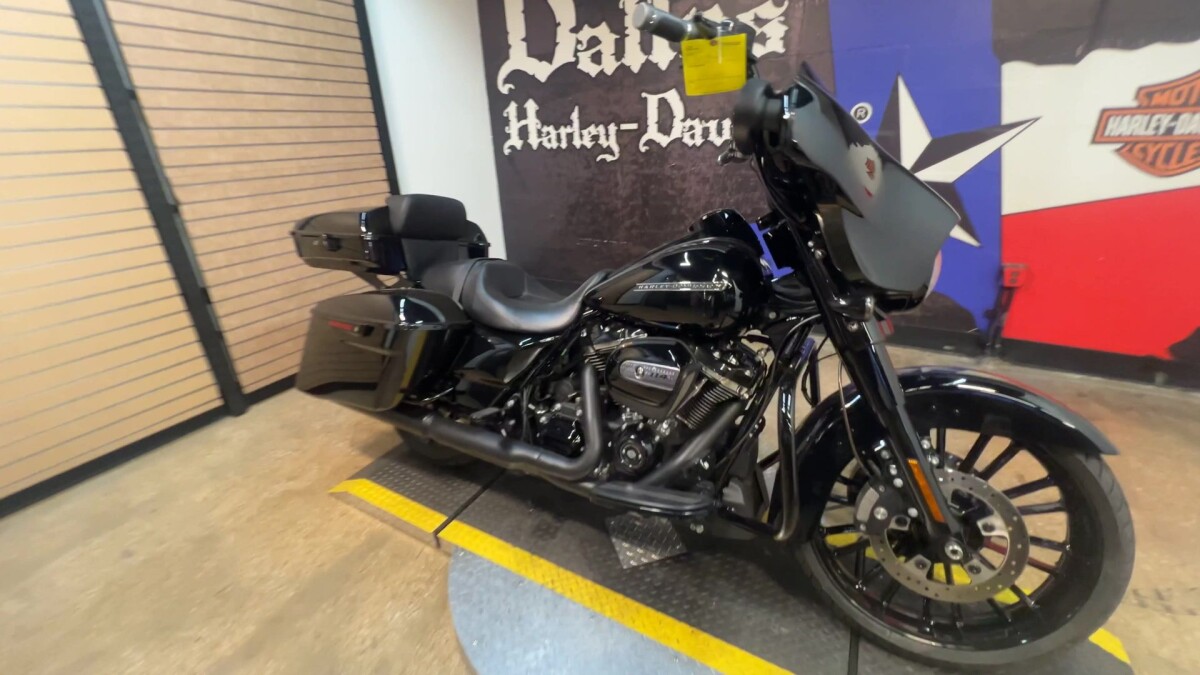 2020 Harley-Davidson Street Glide Special FLHXS - Photo 5