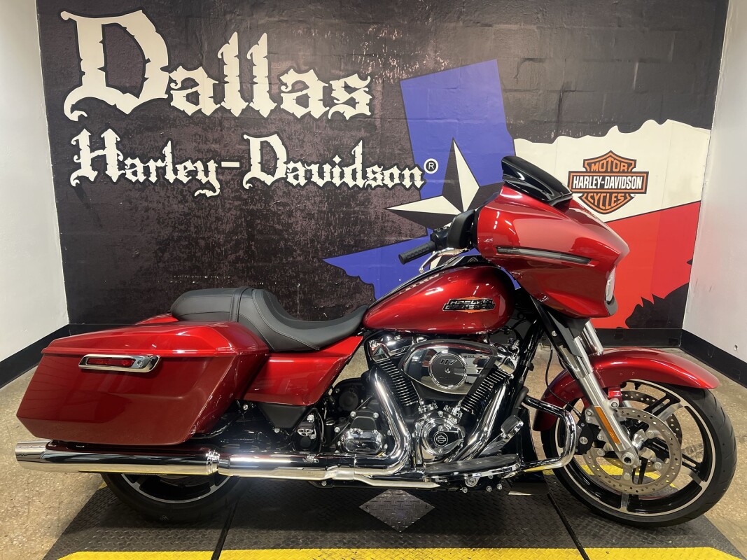 2025 Harley-Davidson Street Glide FLHX