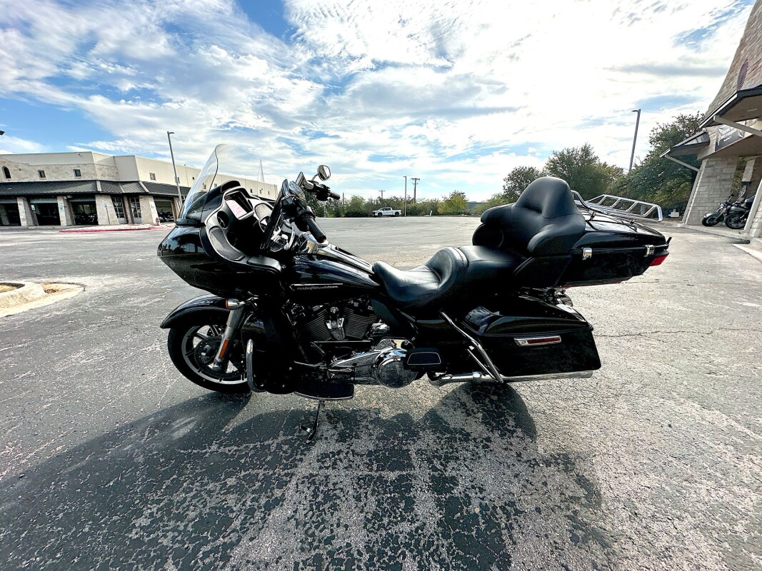 2019 Harley-Davidson Road Glide Ultra FLTRU - Photo 6