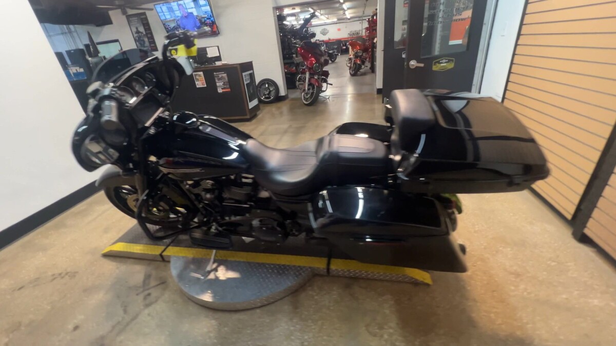 2020 Harley-Davidson Street Glide Special FLHXS - Photo 9