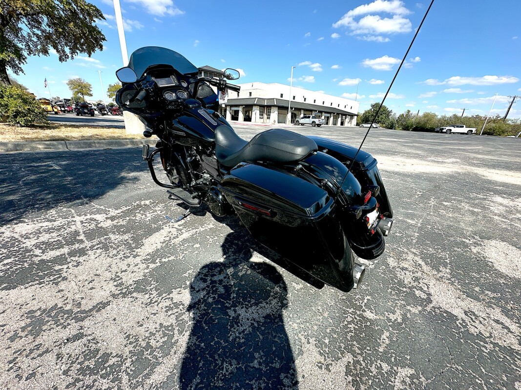 2018 Harley-Davidson Road Glide Special FLTRXS - Photo 7