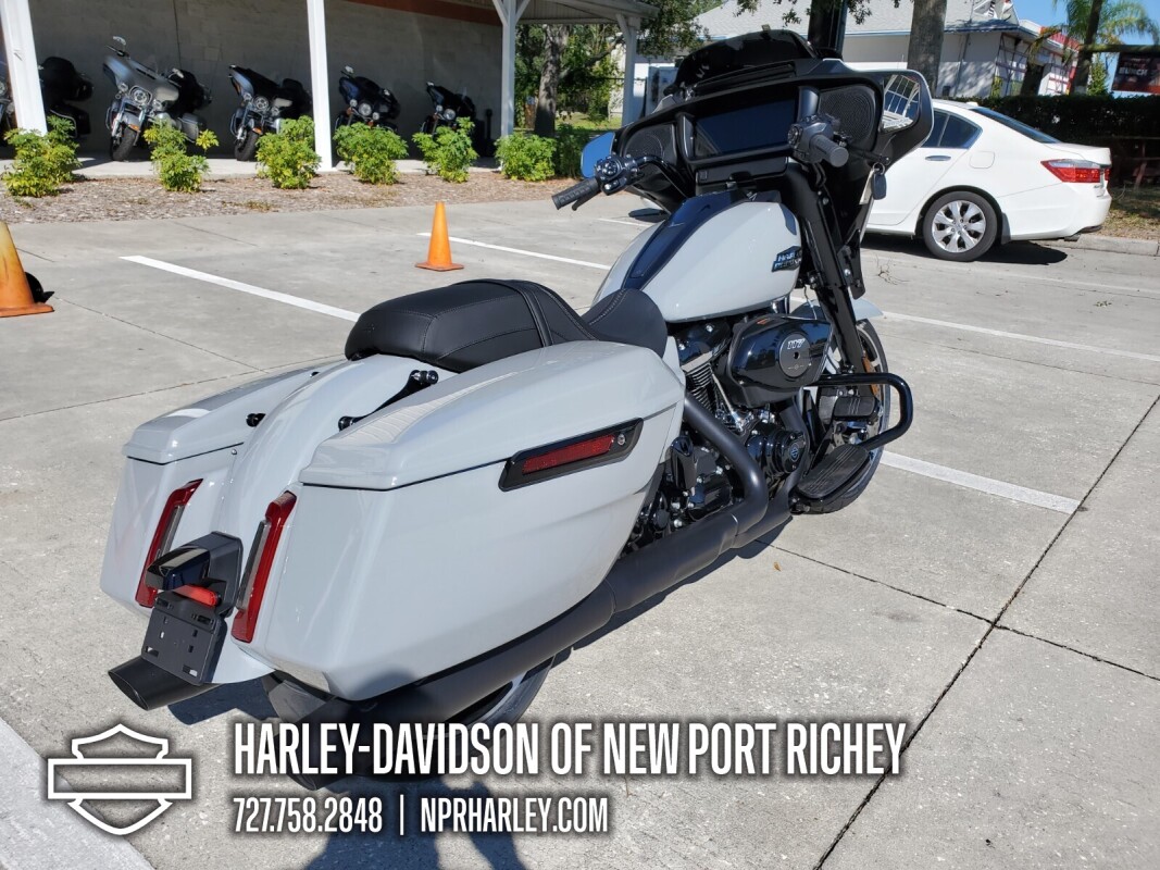 2025 Harley-Davidson Street Glide - Photo 7