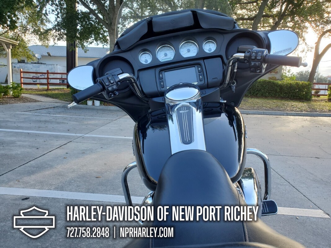 2018 Harley-Davidson Street Glide - Photo 8